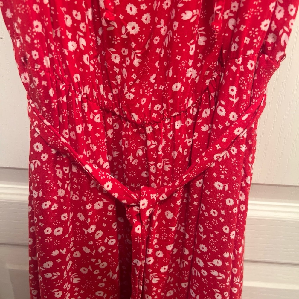 Chic Red Floral Off The Shoulder Midi Dress - Picture 4 of 8